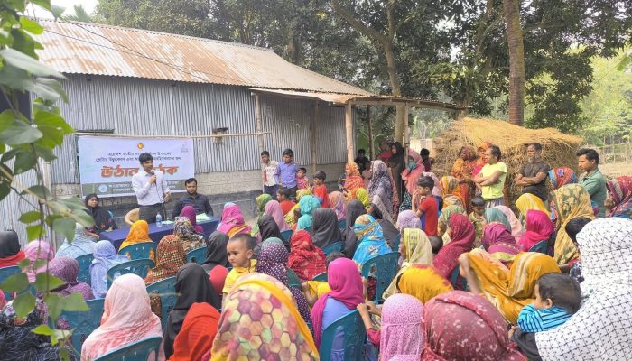 সুন্দরগঞ্জে ভোটার উদ্বুদ্ধকরণে জেলা তথ্য অফিসের উঠান বৈঠক অনুষ্ঠিত।